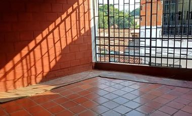 VENDO CASA ESQUINERA Y BIFAMILIAR CON POTENCIAL COMERCIAL EN EL DORADO - CIUDAD SUR, JAMUNDÍ