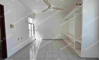 VENDO BONITA CASA EN RIO MEDIO 1, CERCA DE SORIANA HIPER LOMAS DEL RIO MEDIO