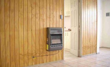 Vendo Casa independiente  4d/ 2b  Independiente de dos pisos,  Los Pinos.