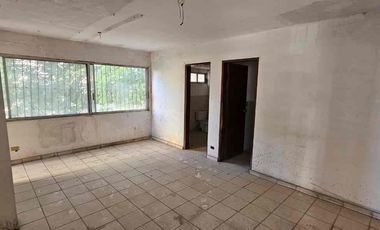 EDIFICIO EN CENTENARIO EN VENTA