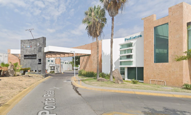 La tranquilidad de una gran decisión comienza aquí!! Venta De Hermosa Casa En Remate Bancario En, PORTAL REAL ZAPOPAN JAL.