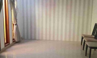 dijual rumah di komplek metland bekasi