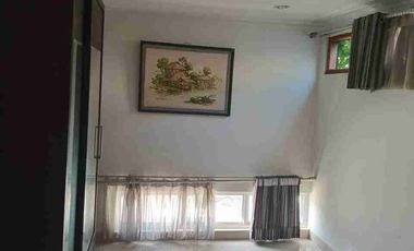 dijual rumah di komplek metland bekasi