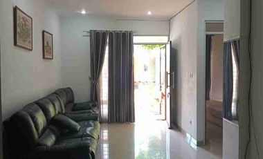 dijual rumah di komplek metland bekasi