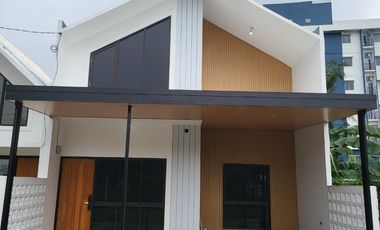 Di Jual Rumah Minimalis Di De FAIROZ CLUSTER  Cipondoh