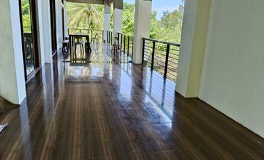 Beachfront 4 bedrooms 3 toilet and bath house for sale in Sta Cruz Baclayon Bohol