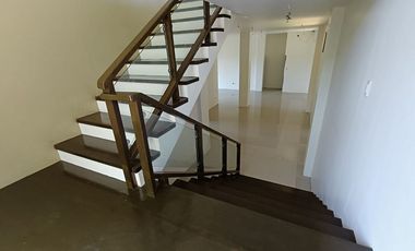 Beachfront 4 bedrooms 3 toilet and bath house for sale in Sta Cruz Baclayon Bohol