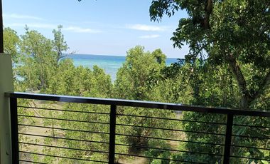 Beachfront 4 bedrooms 3 toilet and bath house for sale in Sta Cruz Baclayon Bohol