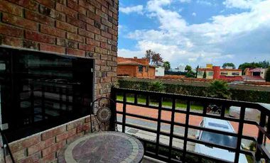 En renta departamento amueblado en Metepec