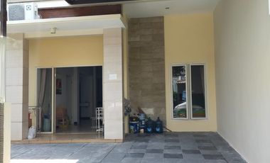 Rumah Dijual di kelurahan kedung baruk, kecamatan rungkut