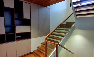BRAND NEW HOUSE FOR SALE OR FOR RENT McKinley Hill Village, Taguig City PP CODE 3297 / L1572