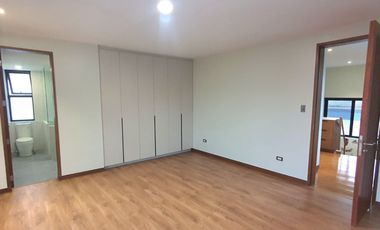 BRAND NEW HOUSE FOR SALE OR FOR RENT McKinley Hill Village, Taguig City PP CODE 3297 / L1572