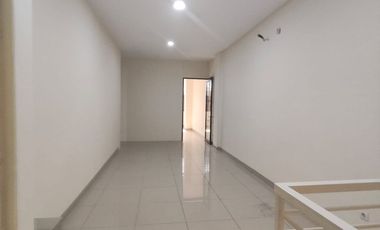 Disewakan Cepat Ruko Wall Street Green Lake City Seberang RM. Dapur Medan