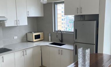 Corner unit with panaoramic views of Manila Bay and Makati