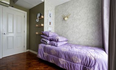 Salcedo Park Condominium in Makati 3BR Three Bedrooms with 2 Parking FOR SALE WUC257