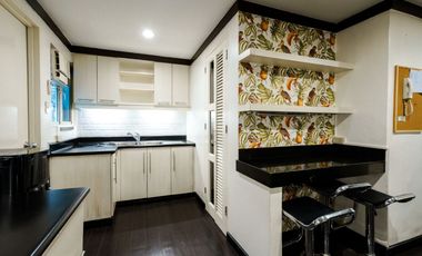 Salcedo Park Condominium in Makati 3BR Three Bedrooms with 2 Parking FOR SALE WUC257