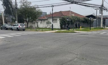 Amplia casa comercial