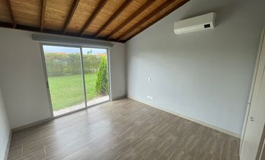 Casa Campestre en Renta - El caimo