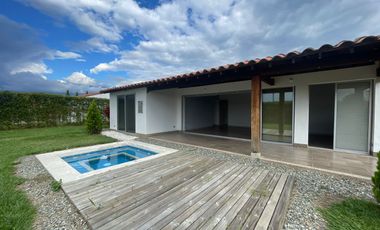 Casa Campestre en Renta - El caimo