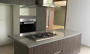 CASA HERMOSA  EN RENTA LOMAS 2