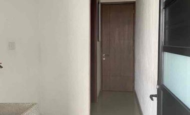 CASA HERMOSA  EN RENTA LOMAS 2