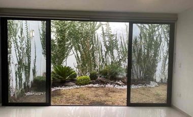 CASA HERMOSA  EN RENTA LOMAS 2