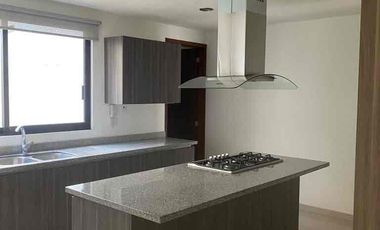 CASA HERMOSA  EN RENTA LOMAS 2