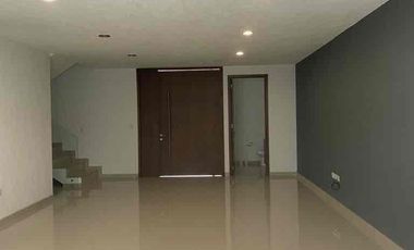 CASA HERMOSA  EN RENTA LOMAS 2