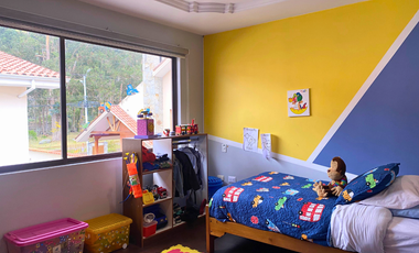 En venta bonita casa en condominio | Sector Machángara | La Roma