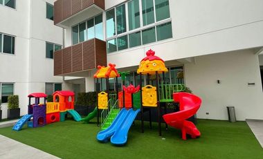 Departamento en alquiler – Edificio 100 Olivos Parc