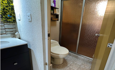 Se vende casa en Pedregal de la teja, Col. Los Heroes Chalco