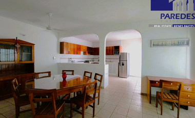 C108 Casa en Venta, 3 recamaras centro de la ciudad en Zihuatanejo