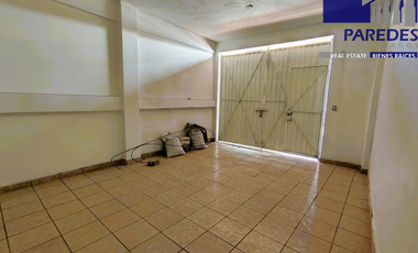 C108 Casa en Venta, 3 recamaras centro de la ciudad en Zihuatanejo