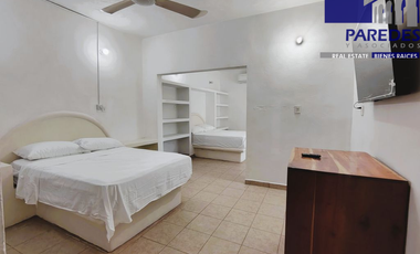 C108 Casa en Venta, 3 recamaras centro de la ciudad en Zihuatanejo