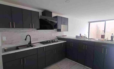 Se renta casa, 4 recámaras, Terranova Residencial Pachuca