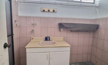 ALQUILER DEPARTAMENTO U OFICINA CIUDADELA KENNEDY NORTE DE GUAYAQUIL