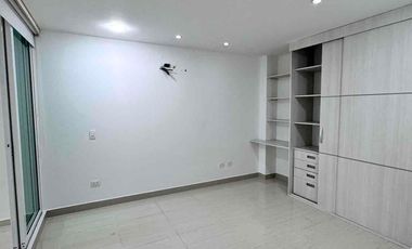 Apartamento en el Caudal de lujo con vista panorámica, acabados de primera.