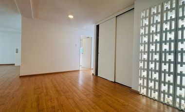 RENTA AMPLIO Y MODERNO DEPARTAMENTO EN AMORES