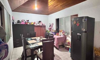 Vendo Casa en Villavicencio de dos plantas, barrio La Esperanza.