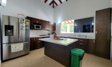 FINCA EN ALQUILER LA ESMERALDA EN MELGAR INF AL3003481093 LLÁMANOS