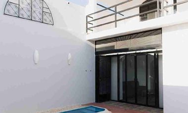 CASA DE LAS BRISAS EN PROGRESO MUY CERCA DEL MALECON Y DE LA PLAYA