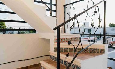 CASA DE LAS BRISAS EN PROGRESO MUY CERCA DEL MALECON Y DE LA PLAYA