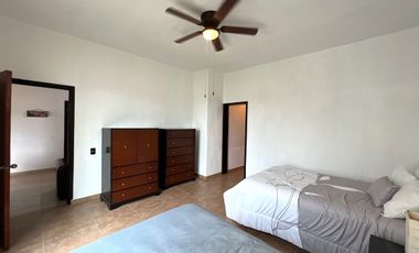 Riviera de Chapala, San Juan Cosala ( Fraccionamiento con acceso Controlado)