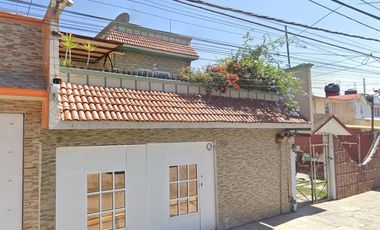 VENTA DE CASA VILLA DE LAS FLORES COACALCO