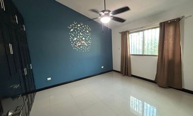 Casa en Renta en Satélite Acueducto, Monterrey, N.L.