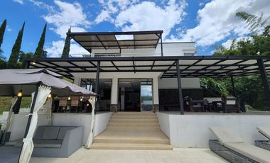 FINCA EN ALQUILER EL CLARIVEL EN IBAGUE TEL3243990646 PROPIEDAD PRIVADA.