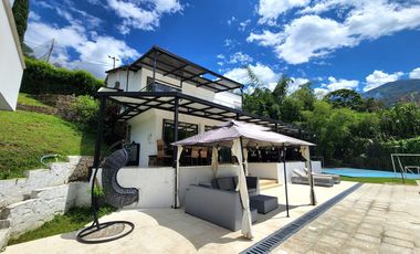 FINCA EN ALQUILER EL CLARIVEL EN IBAGUE TEL3243990646 PROPIEDAD PRIVADA.