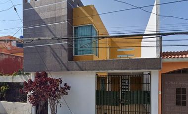 VENTA DE CASA VILLA DE LAS FLORES COACALCO