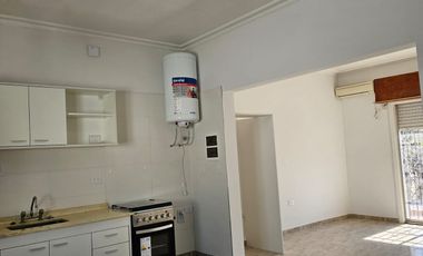 ALQUILER DEPARTAMENTO PASO DEL REY CON 2 DORMITORIOS Y BALCON . EXCELENTE MANTENIMIENTO