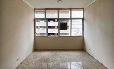 Alquiler para Departamento u Oficina, 2 Dormitorios, 3er Piso - Avenida 9 de Octubre, entre Esmeraldas y Los Ríos, Centro de Guayaquil